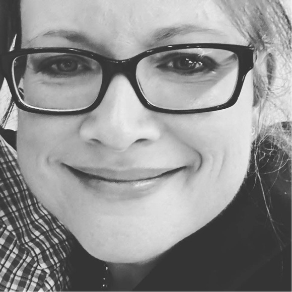 Sale!!❤️Over 50% off Burberry & more!! - Picture 2 of 12